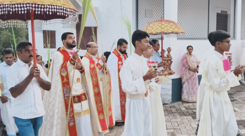 തുടങ്ങനാട് സെൻറ് തോമസ് ഫൊറോന ദൈവാലയത്തിൽ ഭക്തിസാന്ദ്രമായി ഓശാന തിരുനാൾ ആചരിച്ചു