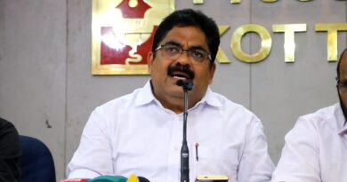 നിധിൻ രാജിന്റെ മരണത്തിന് ഉത്തരവാധിയായ അദ്ധ്യാപകനെ അറസ്റ്റ്‌ ചെയ്യണം , സെൻകുമാറിനെയും , പി.സി. ജോർജിനെയും ചങ്ങലക്കിടണം: തൃണമൂൽ കോൺഗ്രസ്